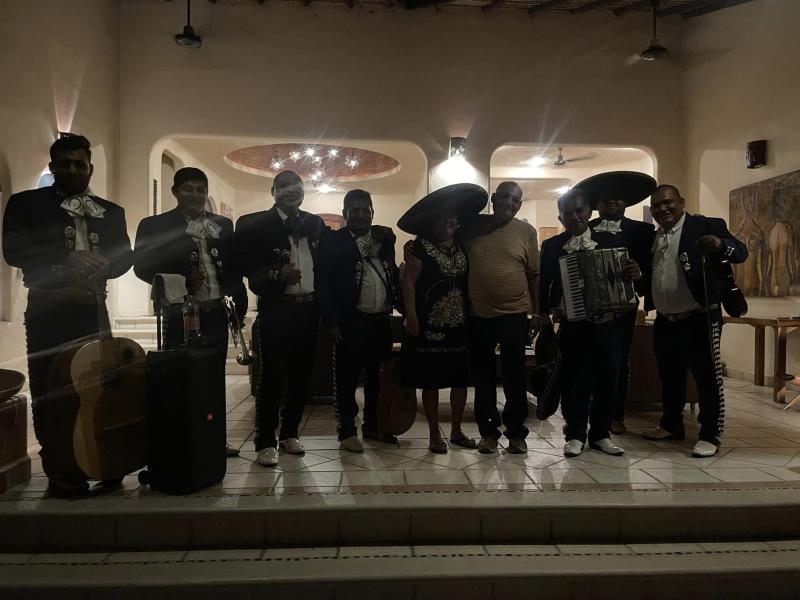 Mariachi en Puerto Escondido - Mariachi Sota de Oro